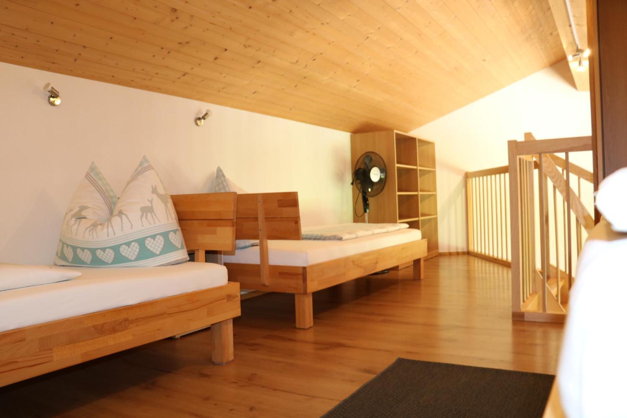 Appartement Bettina ชอปเปอร์เนา ภายนอก รูปภาพ